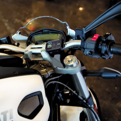 3661-036-GoPro-HERO3-Remote-DucatiHandlebars-01